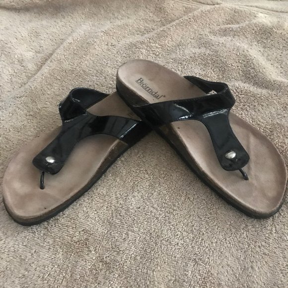 Size 9 black patten leather bjorndal sandals. - Picture 1 of 5
